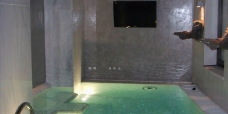 Imagen de piscina interior en Talavera de la Reina