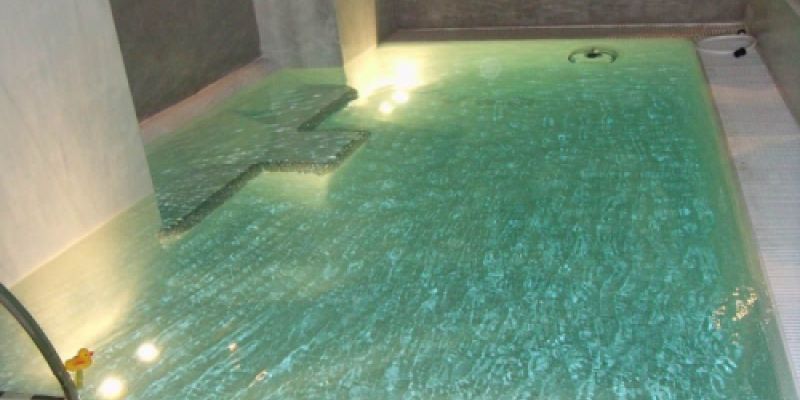 Imagen de piscina interior en Talavera de la Reina